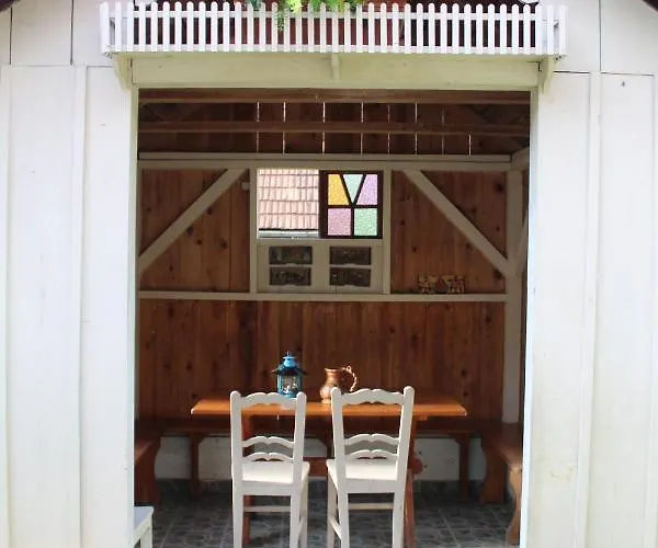 Sleeping In Village Apartment *